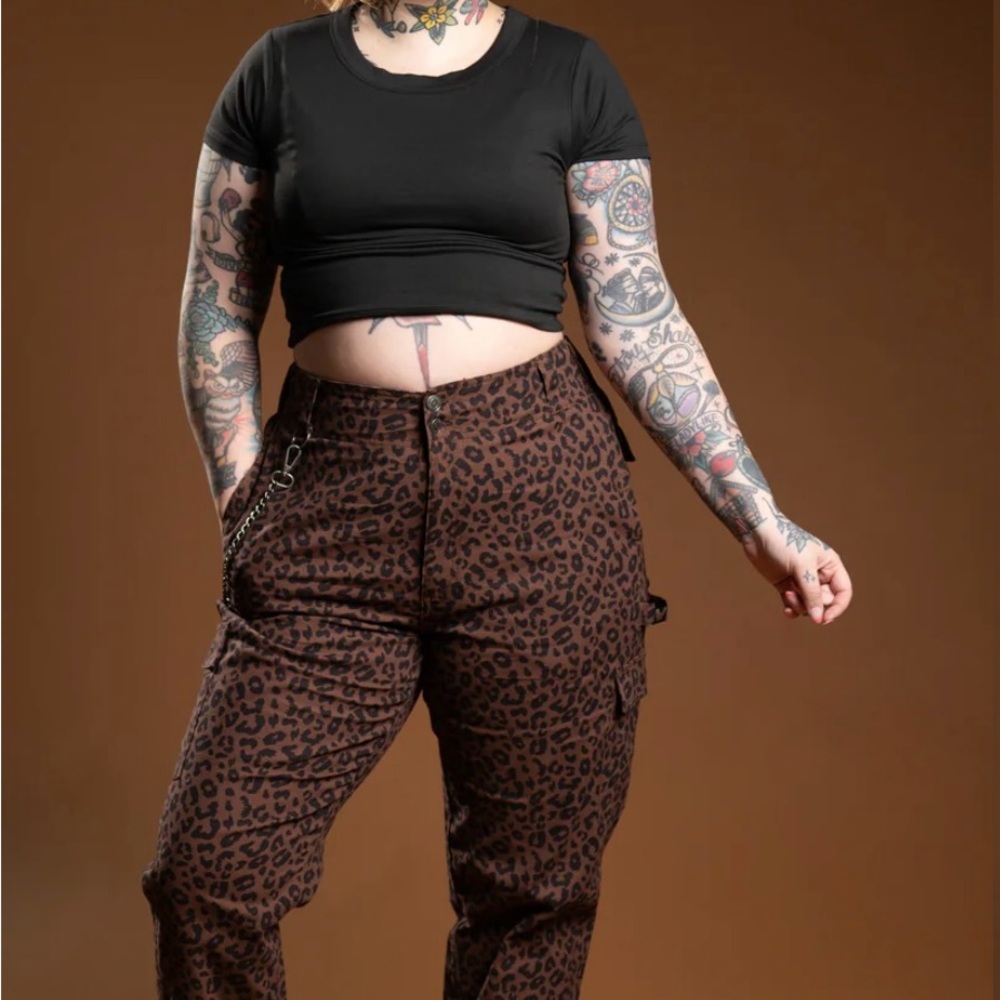 Girrlscout Leopard Print Sloane Cargo Pants